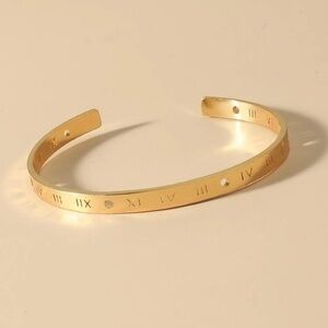 Women Cuff Bangle